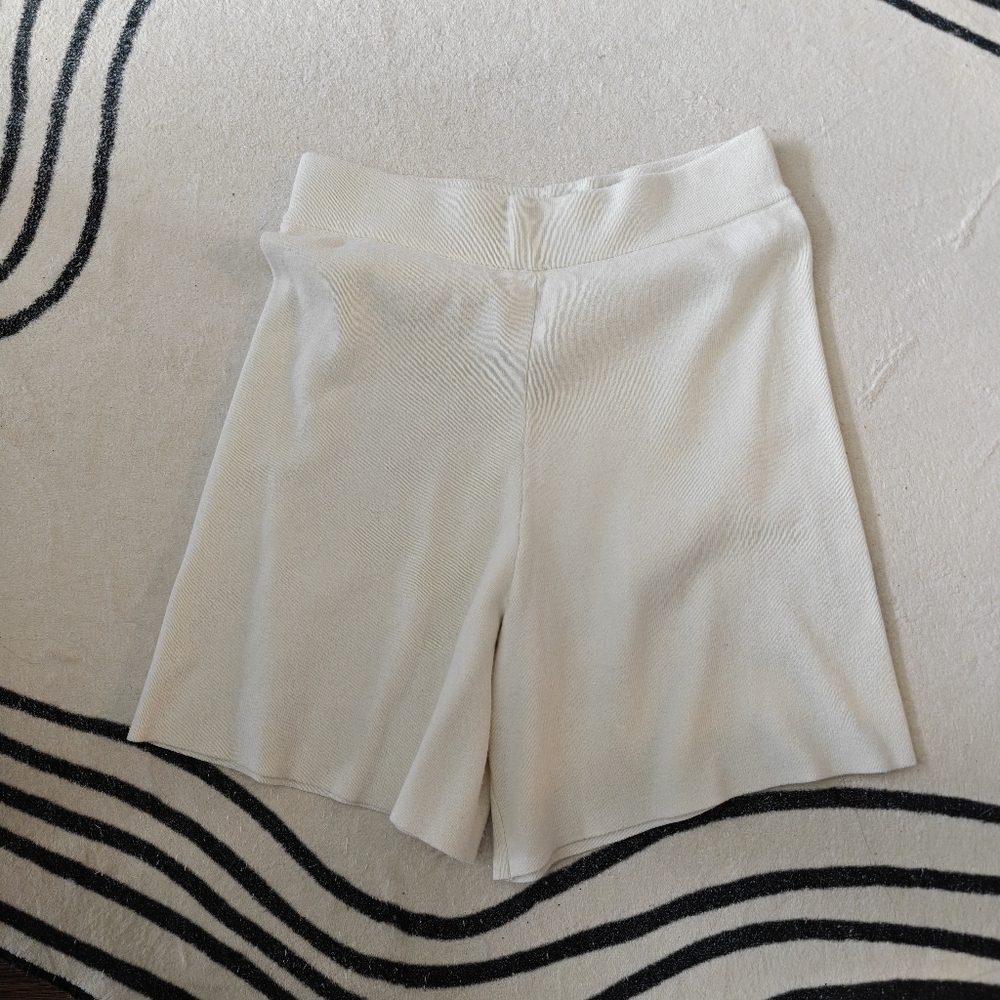 H&M Knit Cream Shorts